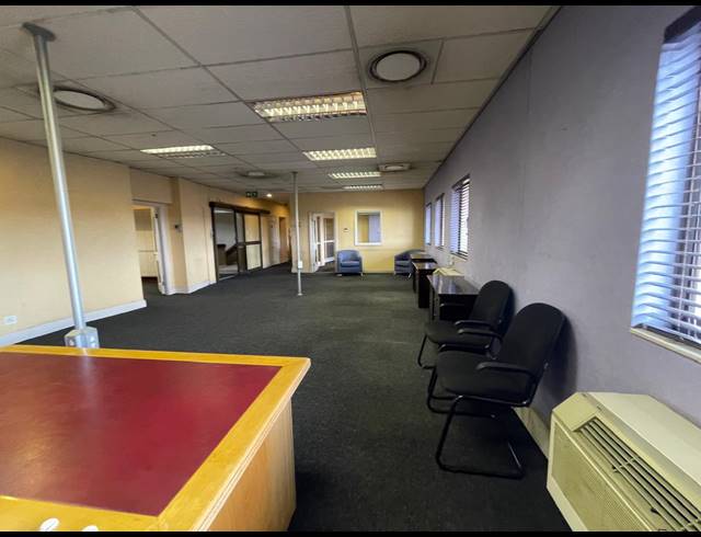 241M² OFFICE TO LET IN RIVONIA
